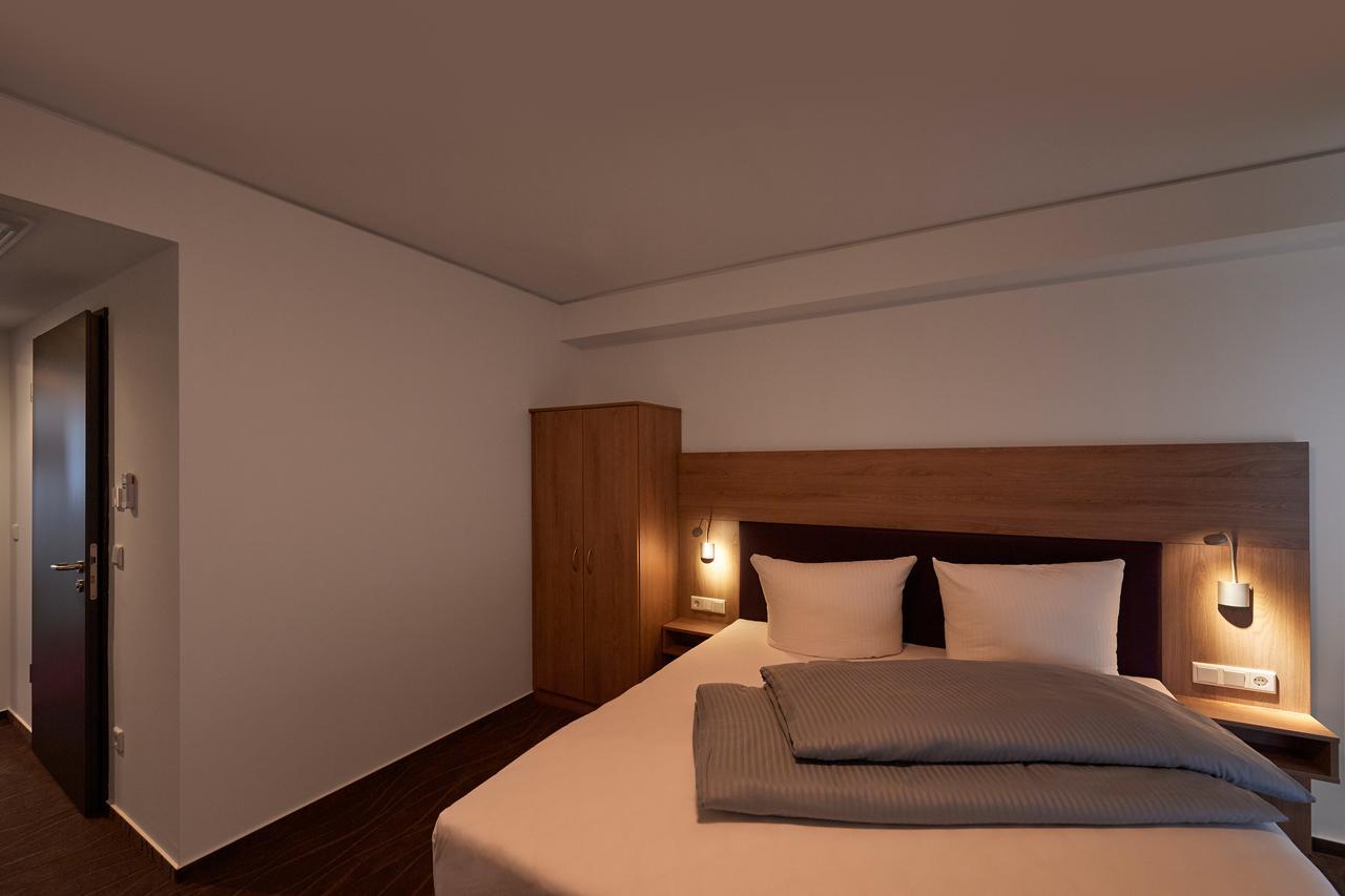 Hotel New In Gaimersheim Exterior foto